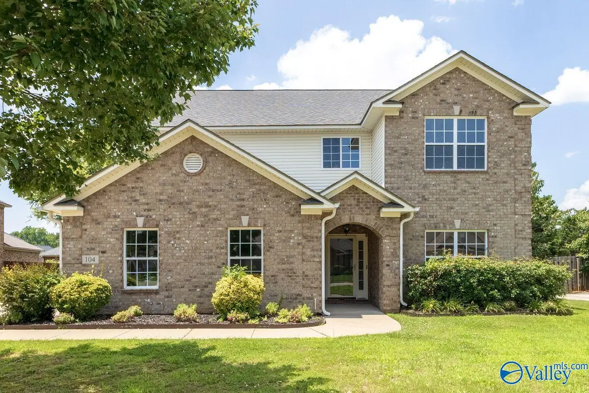 104 Raymon Circle, Huntsville, AL 35806 - #1