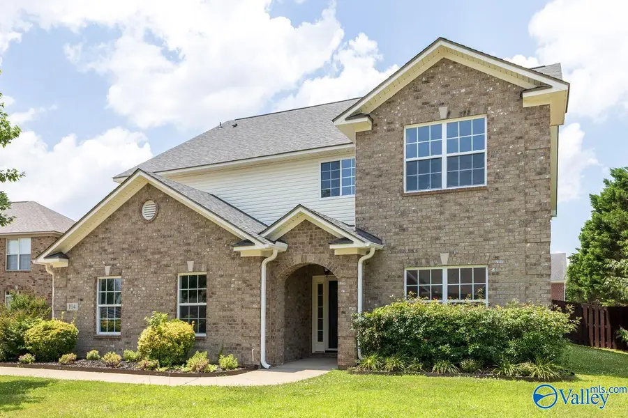 104 Raymon Circle, Huntsville, AL 35806 - #2