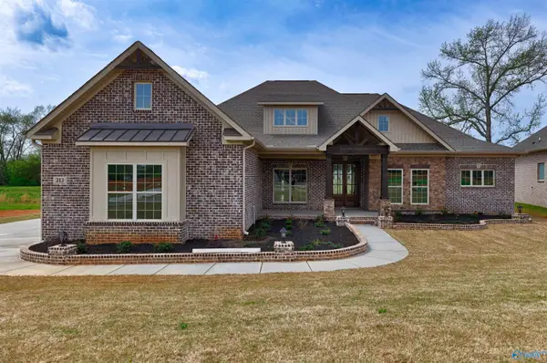 212 Idle Creek Drive, Huntsville, AL 35811