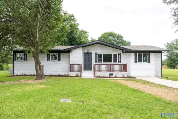 1305 Stage Road Sw, Hartselle, AL 35640