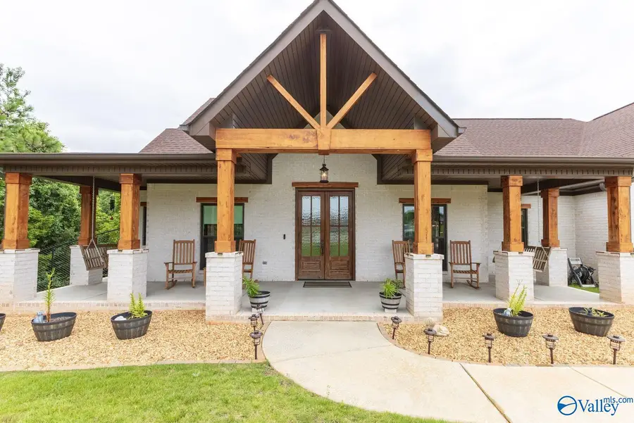 108 Brookshire Circle, Huntsville, AL 35811 - #3