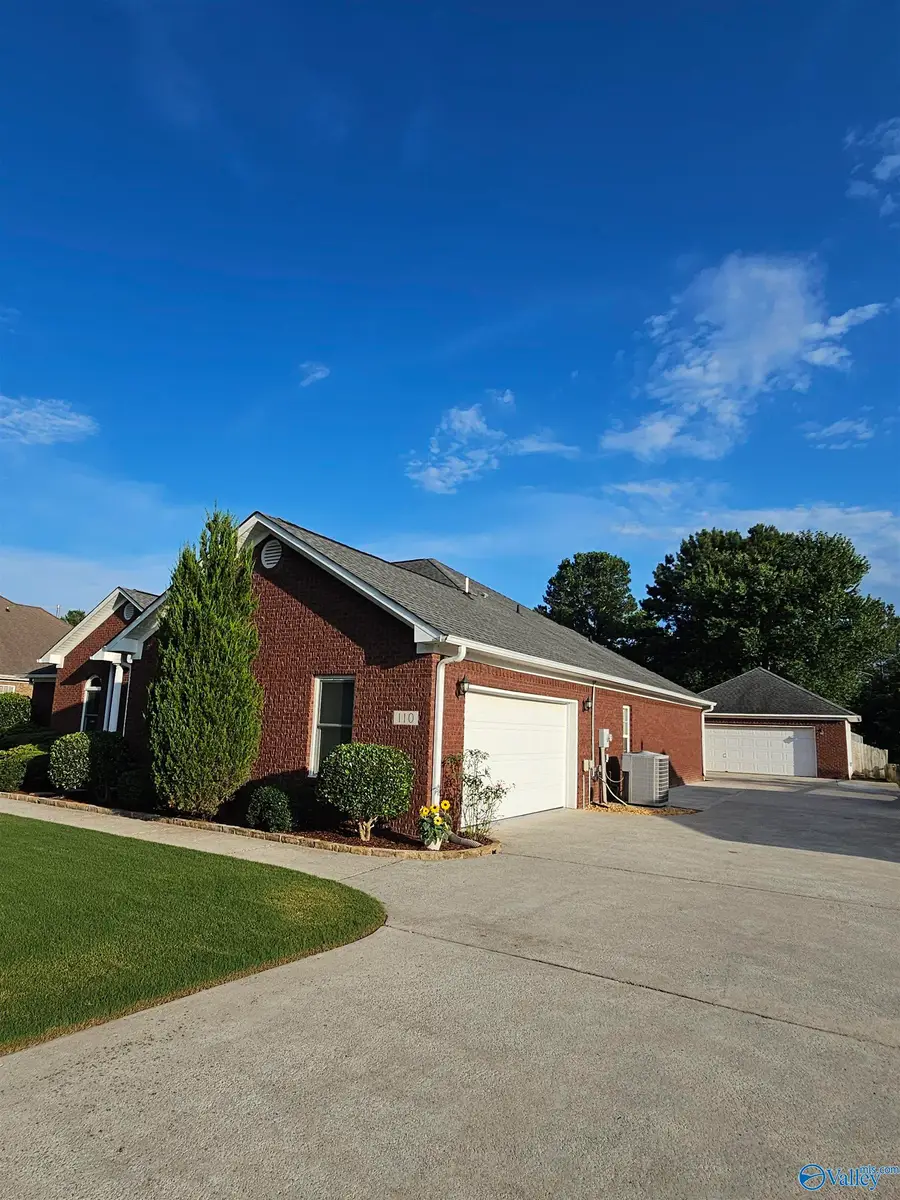110 Southridge Drive, Madison, AL 35757 - #3