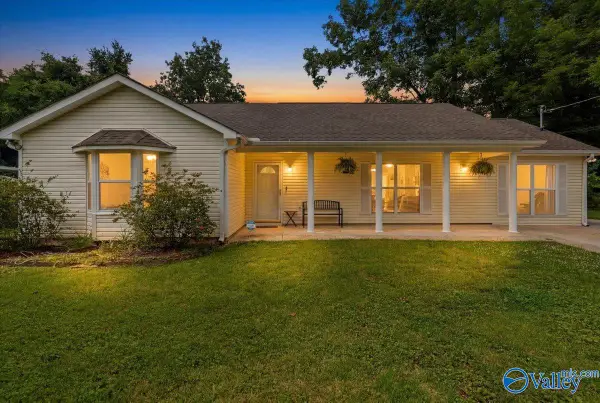 1005 Club View Drive Nw, Huntsville, AL 35816