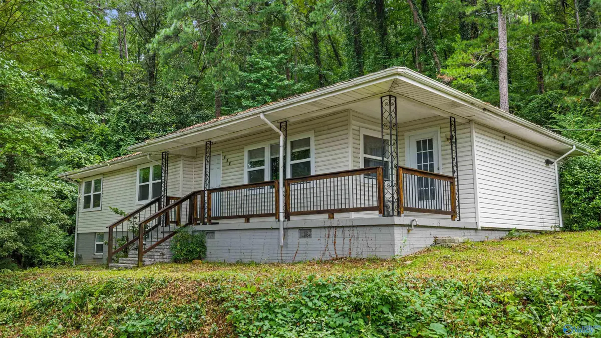 617 Noccalula Road, Gadsden, AL 35904 - #1