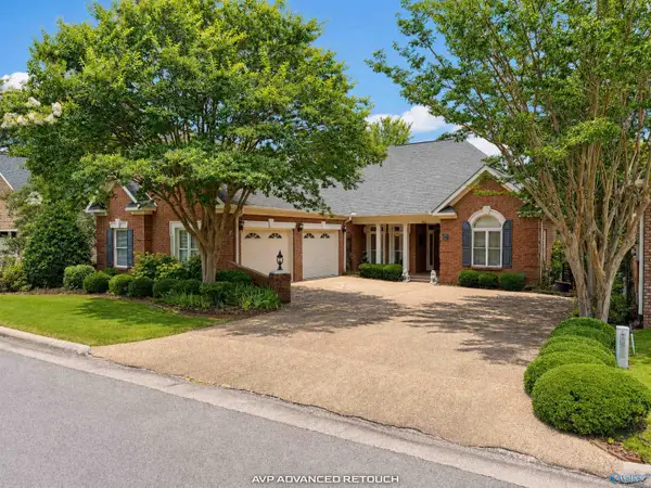 810 Village Court, Decatur, AL 35603