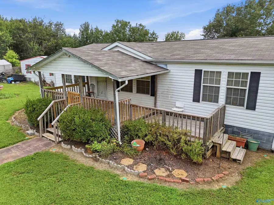 2022 Elkwood Section Road, Hazel Green, AL 35750 - #2