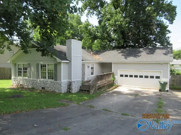 4702 NW Ardmore Drive Nw, Huntsville, AL 35816