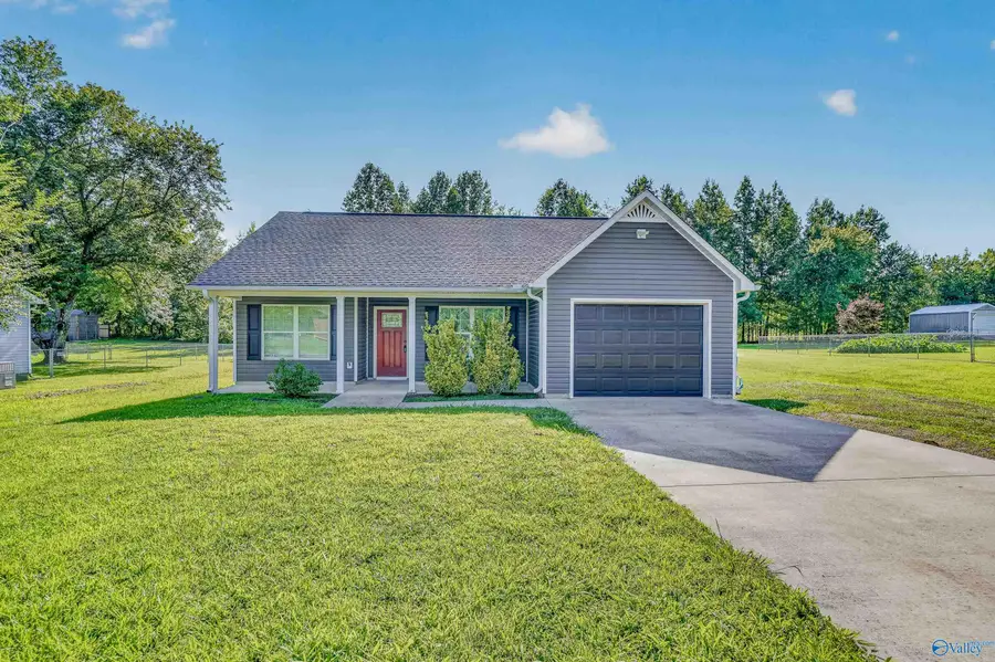 138 Quiet Lane, Hazel Green, AL 35750 - #2