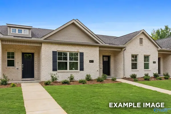 405 Clyde Lane, Hartselle, AL 35640