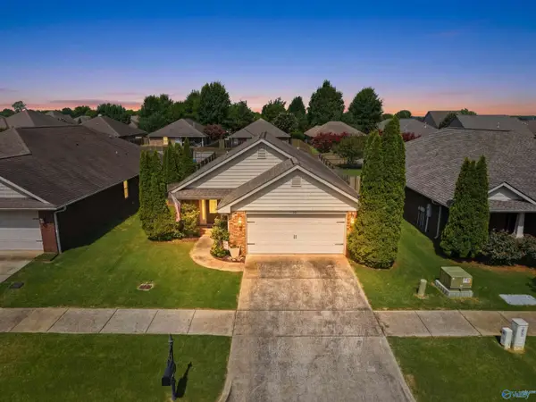 718 Willow Shoals Drive Sw, Madison, AL 35756