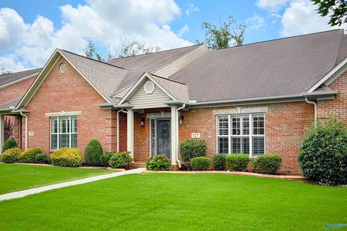 127 Jackson Way, Decatur, AL 35603 - #1