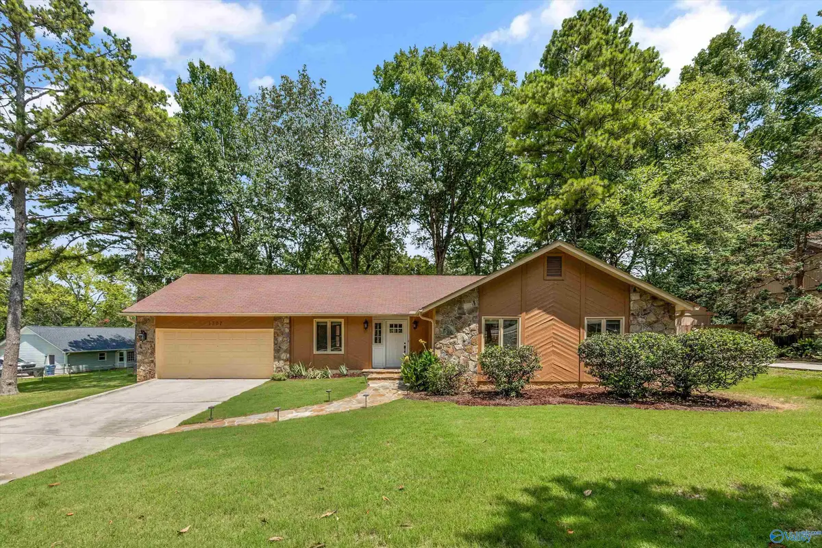 1307 Aldridge Drive, Huntsville, AL 35803 - #1