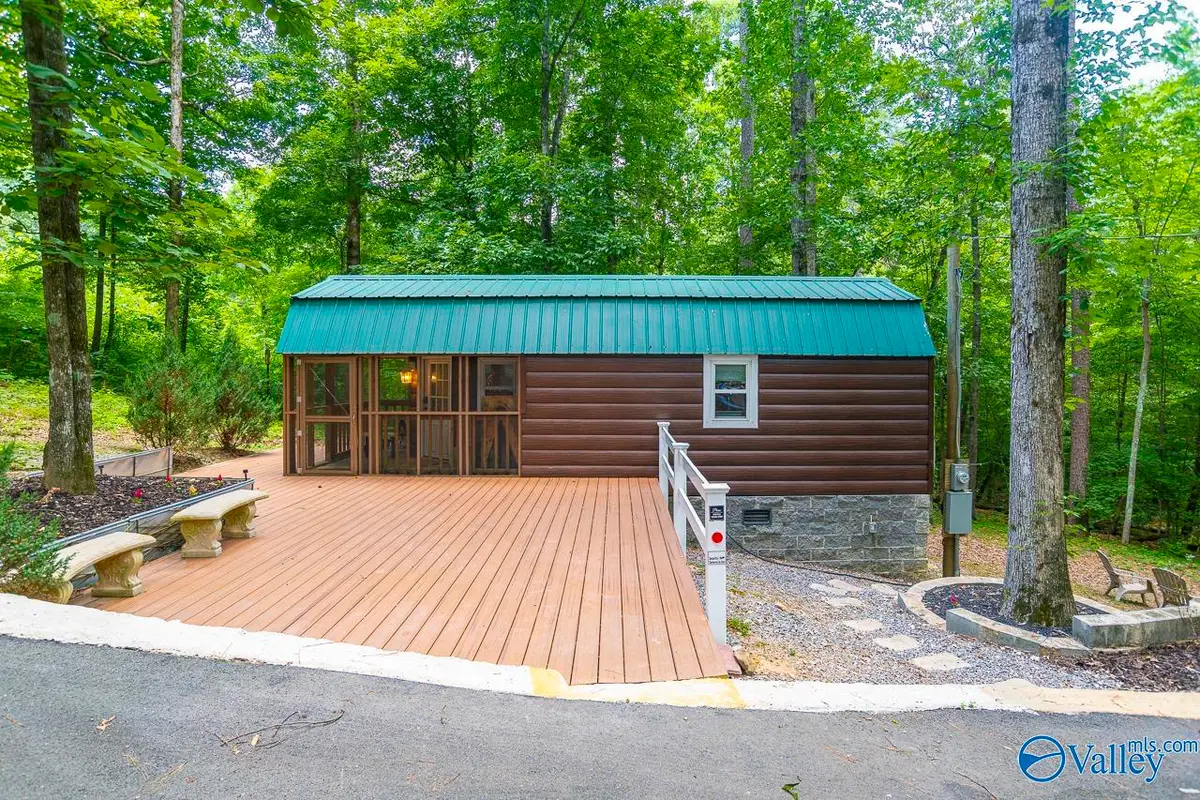 105 Ridge Circle, Scottsboro, AL 35769 - #1
