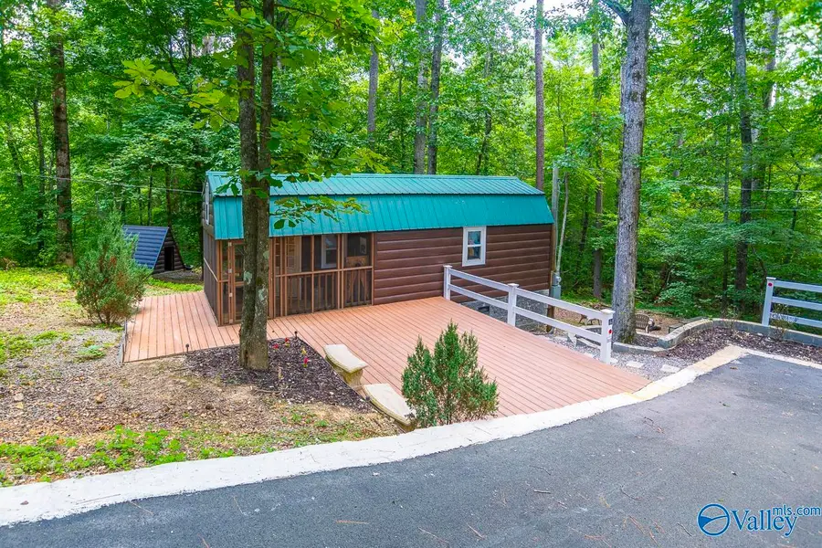 105 Ridge Circle, Scottsboro, AL 35769 - #3