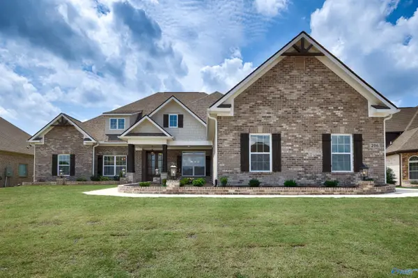 143 Lanwood Drive, Huntsville, AL 35811