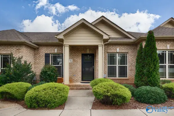 73 Cypress Grove Lane Sw, Huntsville, AL 35824