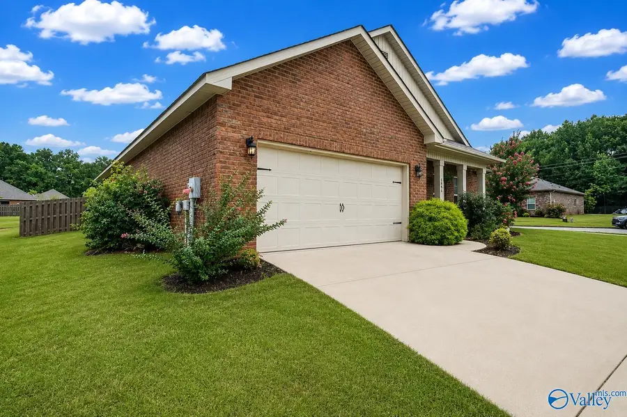 6500 Moon Crest Lane, Huntsville, AL 35806 - #3