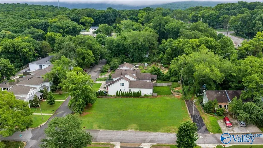 1600 B Randolph Avenue #B, Huntsville, AL 35801 - #2