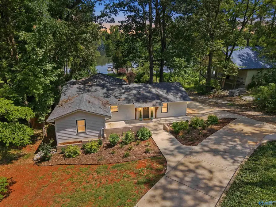 19505 Riverside Street, Athens, AL 35611 - #2
