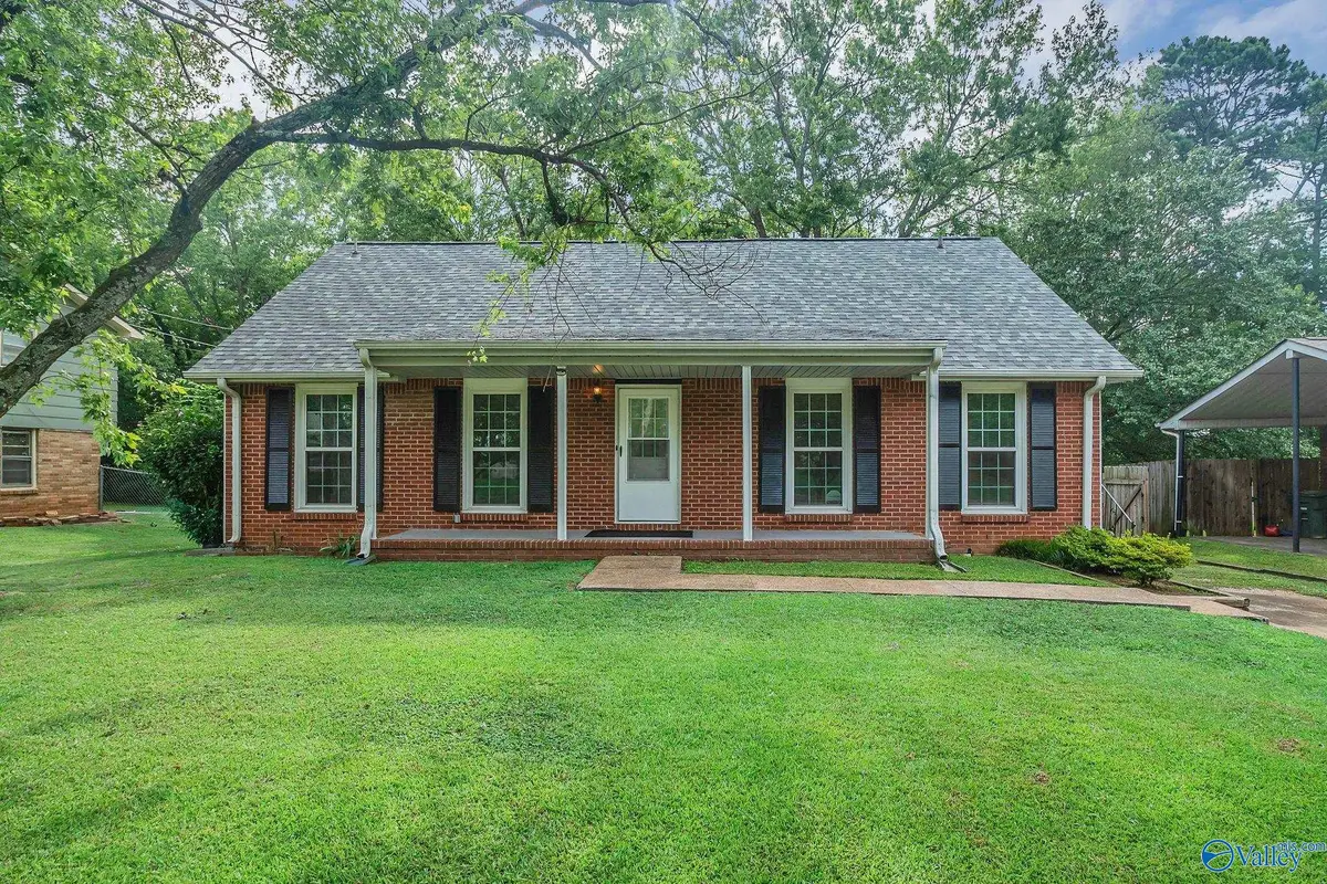 2616 Thornhill Road Nw, Huntsville, AL 35810 - #1