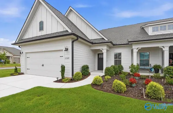 12389 Whitcomb Circle, Athens, AL 35613