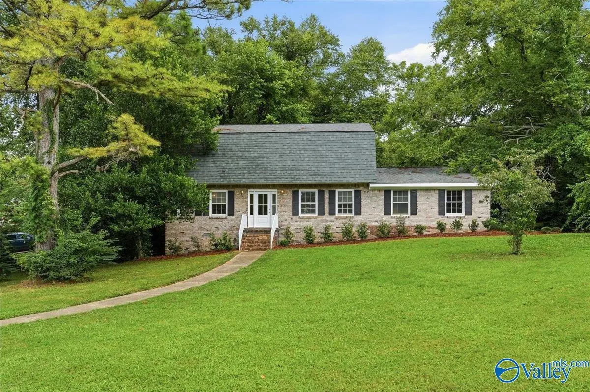 11217 Dellcrest Drive, Huntsville, AL 35803 - #1