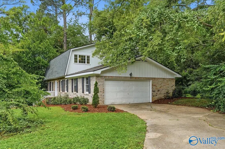 11217 Dellcrest Drive, Huntsville, AL 35803 - #3