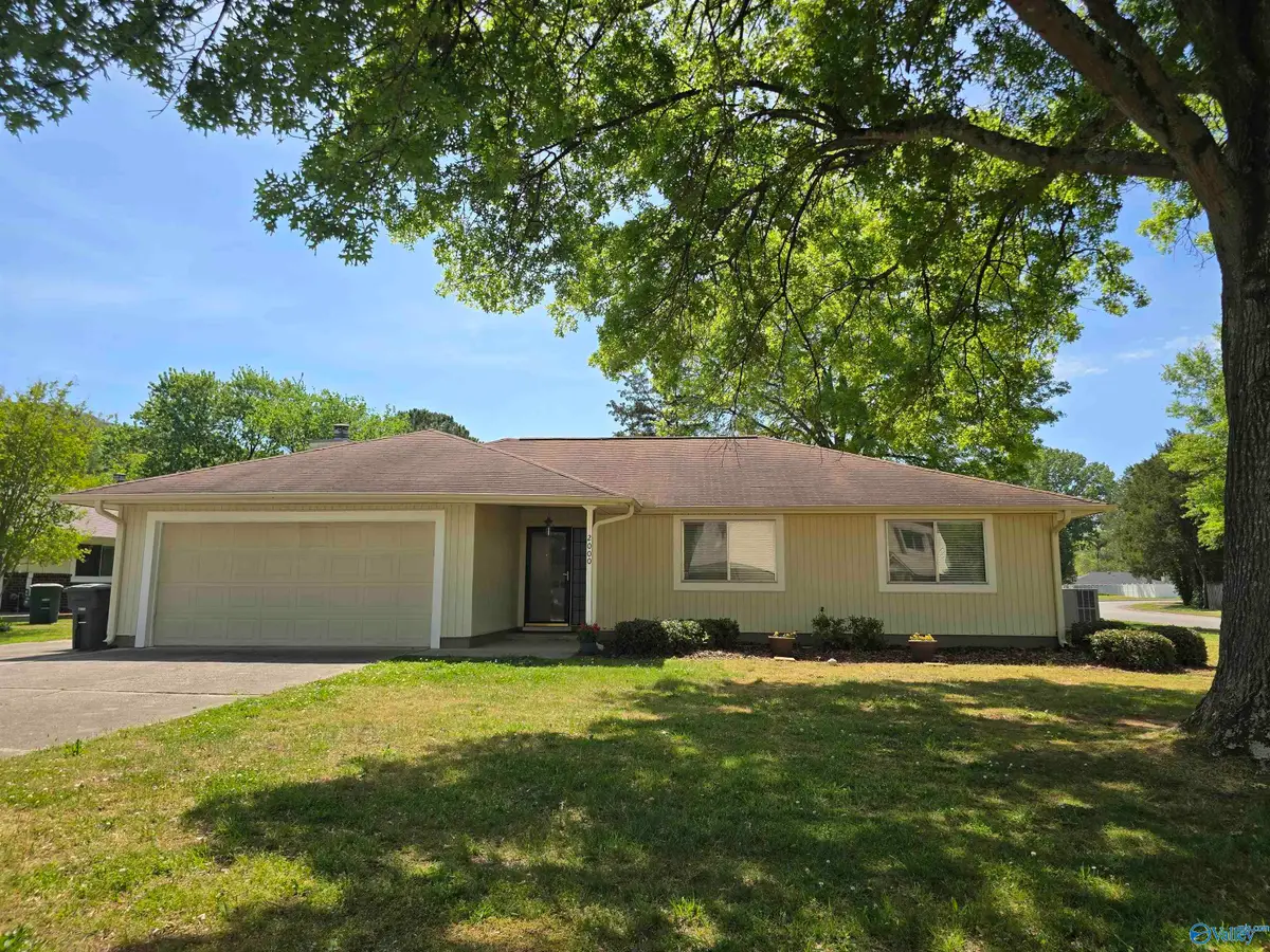 2000 Hackberry Green Se, Huntsville, AL 35803 - #1