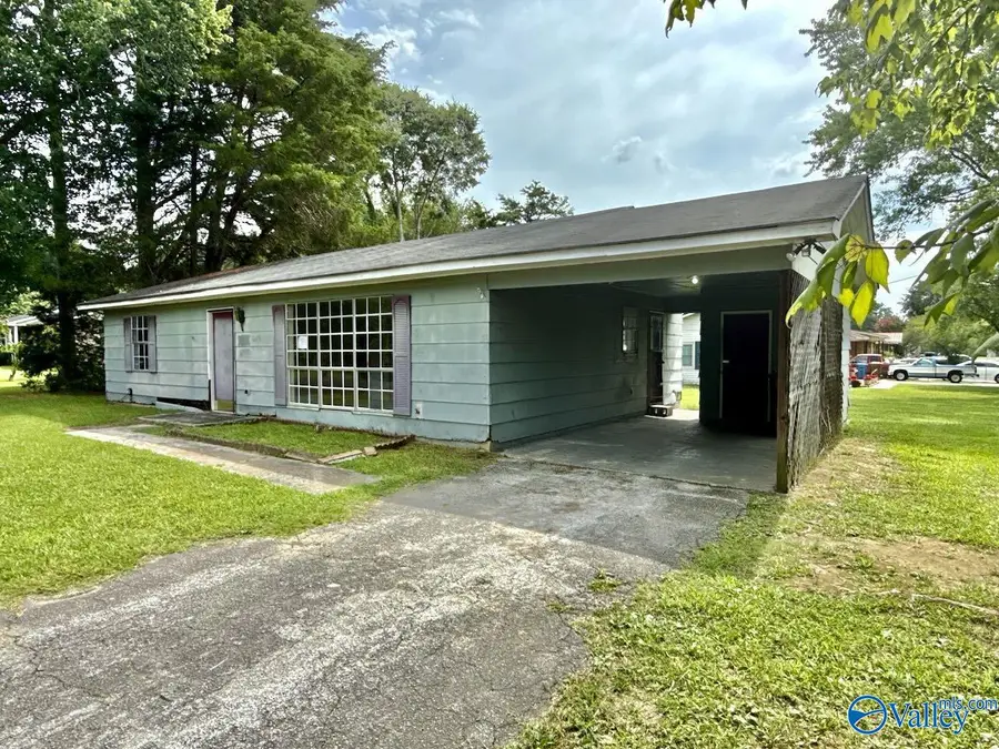 614 Mcgaugh Street, Hartselle, AL 35640 - #2