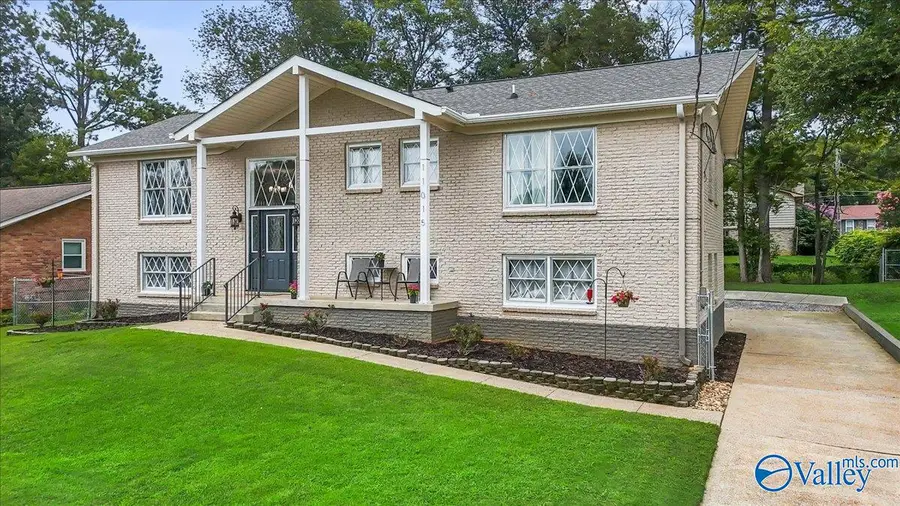 11015 Salmon Drive Se, Huntsville, AL 35803 - #2