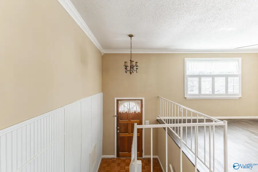 4039 Sewall Drive Sw, Huntsville, AL 35805 - #2