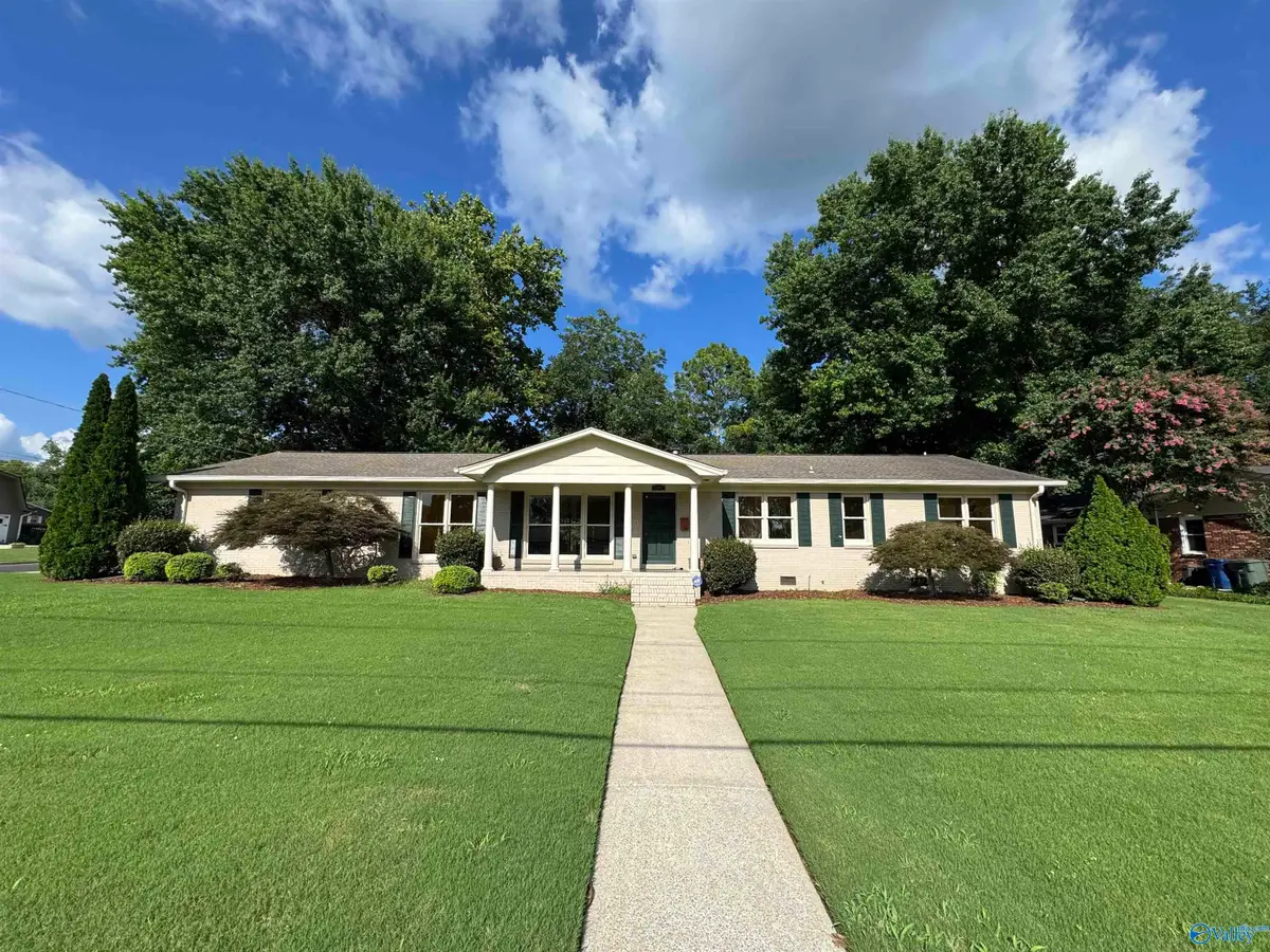 3301 Beverly Drive, Huntsville, AL 35801 - #1