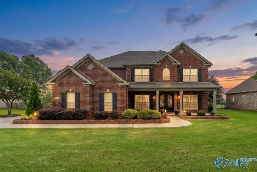 378 Natures Way Sw, Huntsville, AL 35824 - #2