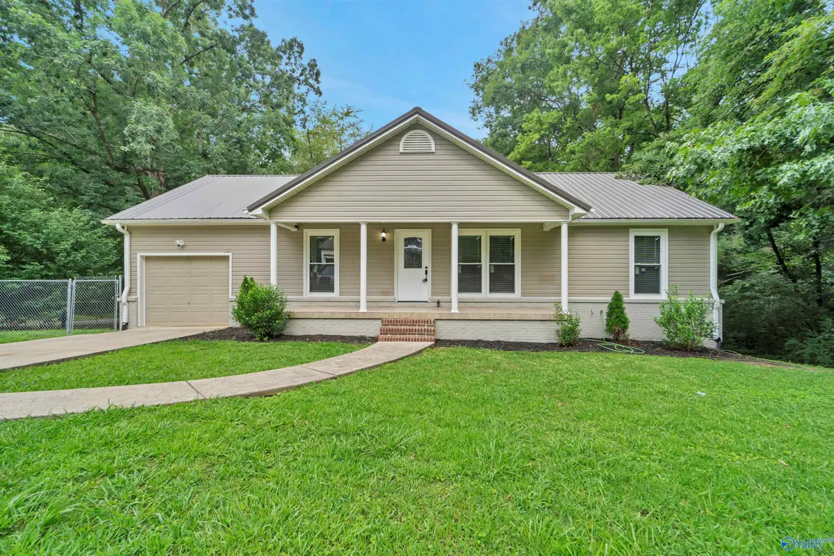 298 Golfview Drive Ne, Arab, AL 35016 - #1