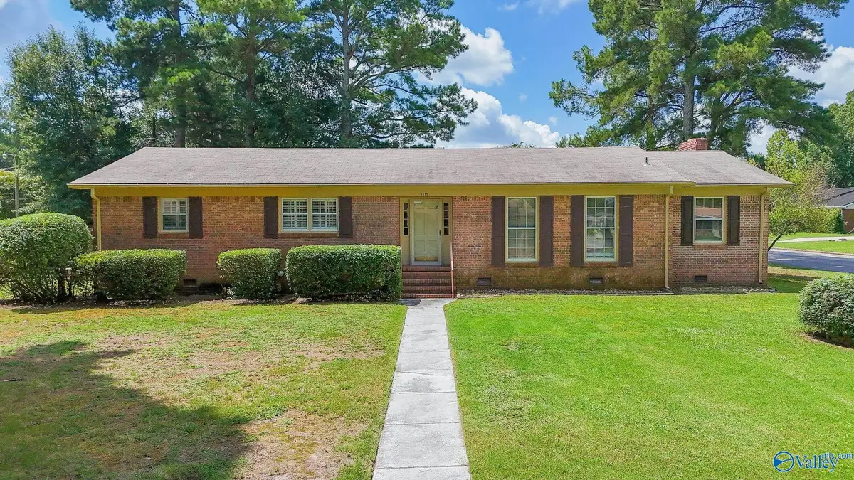 1715 Iris Street Sw, Decatur, AL 35601 - #1