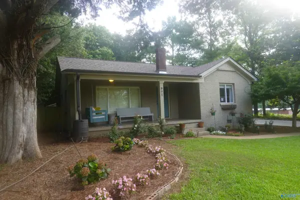901 East Pryor Street, Athens, AL 35611