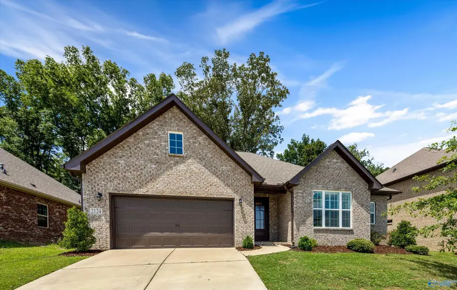 2124 Big Leaf Drive, Huntsville, AL 35803 - #2