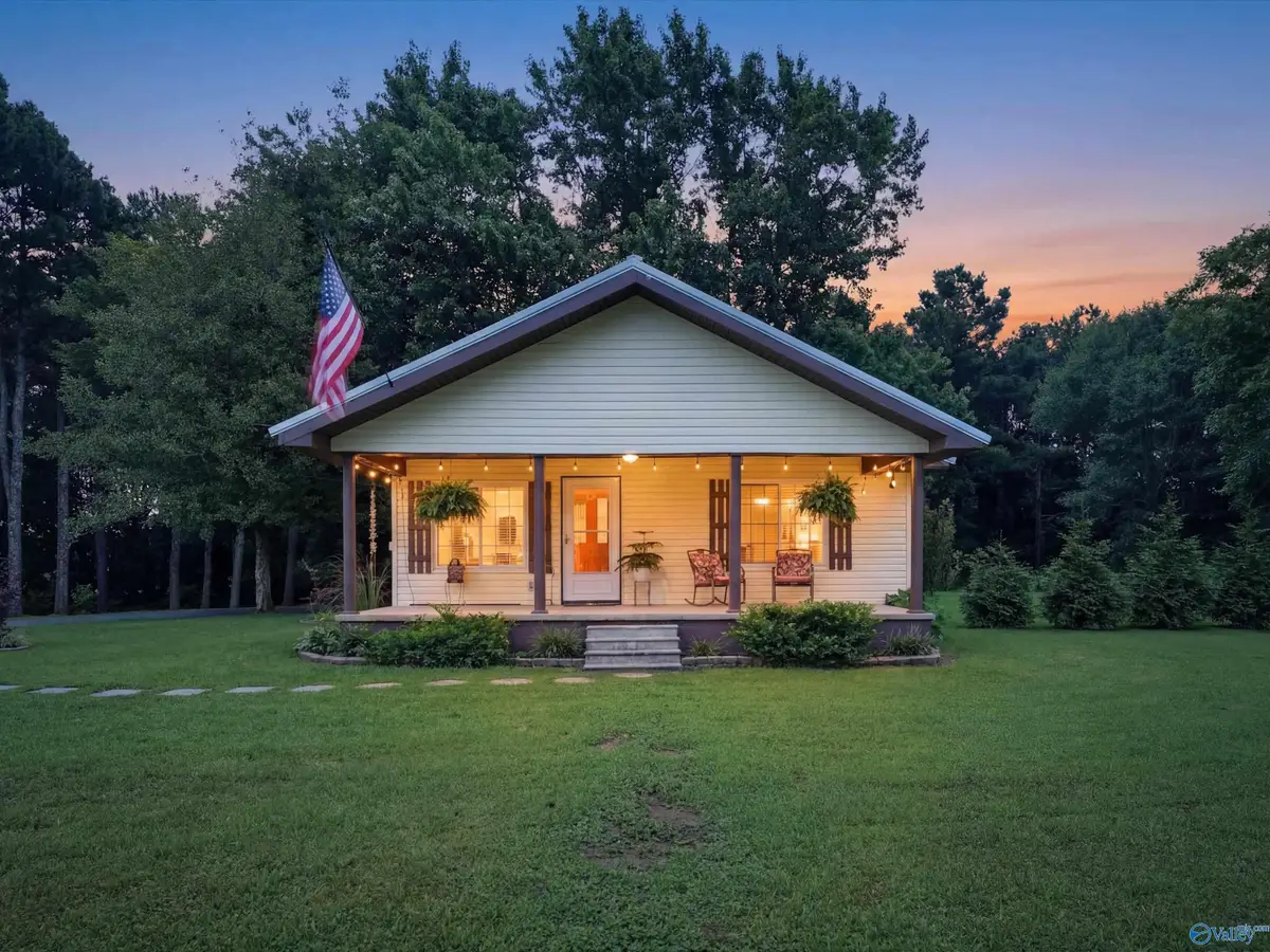 3327 Nixon Chapel Road, Albertville, AL 35950 - #1