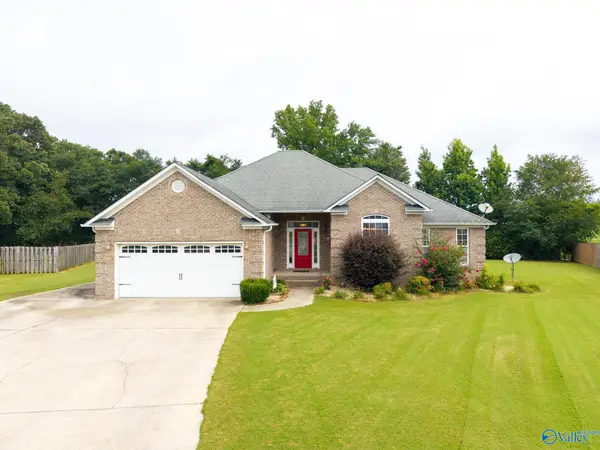 16235 Kyle Moran Drive, Athens, AL 35614