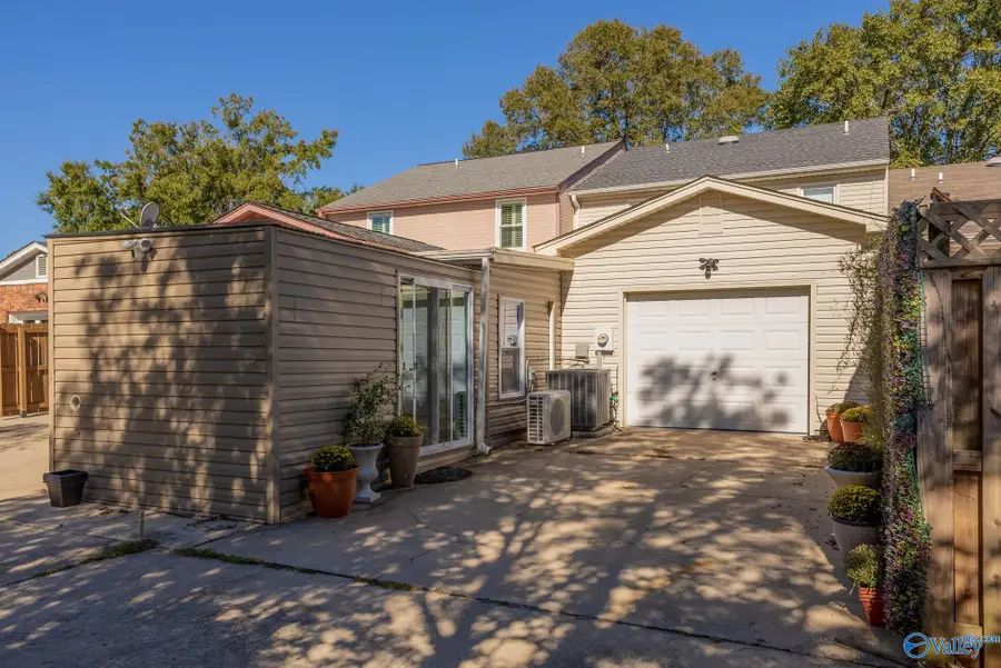 1561 Riverbend Place Se, Decatur, AL 35601 - #3