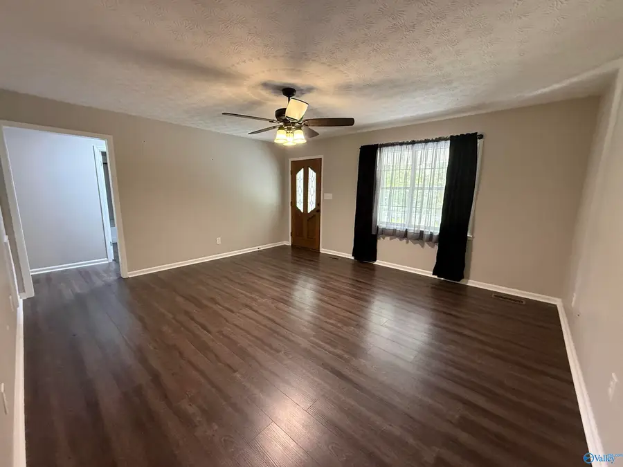 45 County Road 1424, Vinemont, AL 35179 - #3