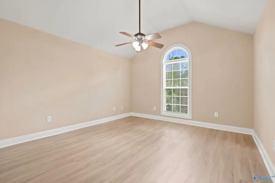 127 Aurora Drive, Huntsville, AL 35811 - #3