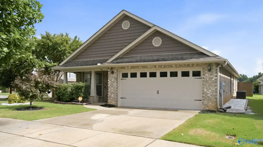 501 Maple Cove Lane Nw, Madison, AL 35757 - #3