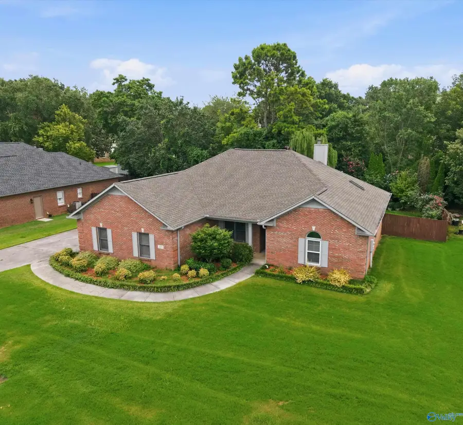 2109 Magna Carta Place, Huntsville, AL 35803 - #2