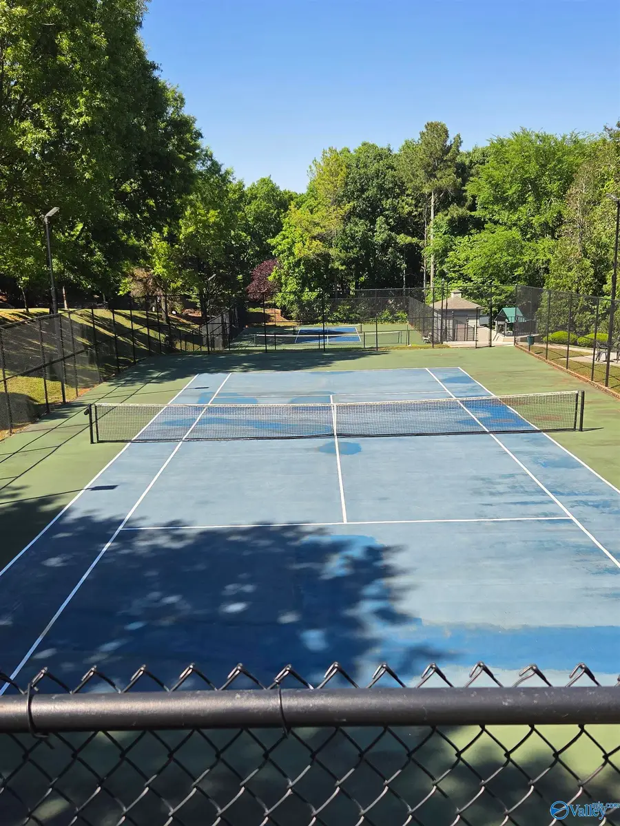 10154 Skylark Drive, Huntsville, AL 35803 - #3