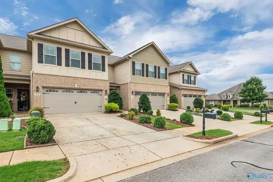 33 Winter King Drive Sw, Huntsville, AL 35824 - #2