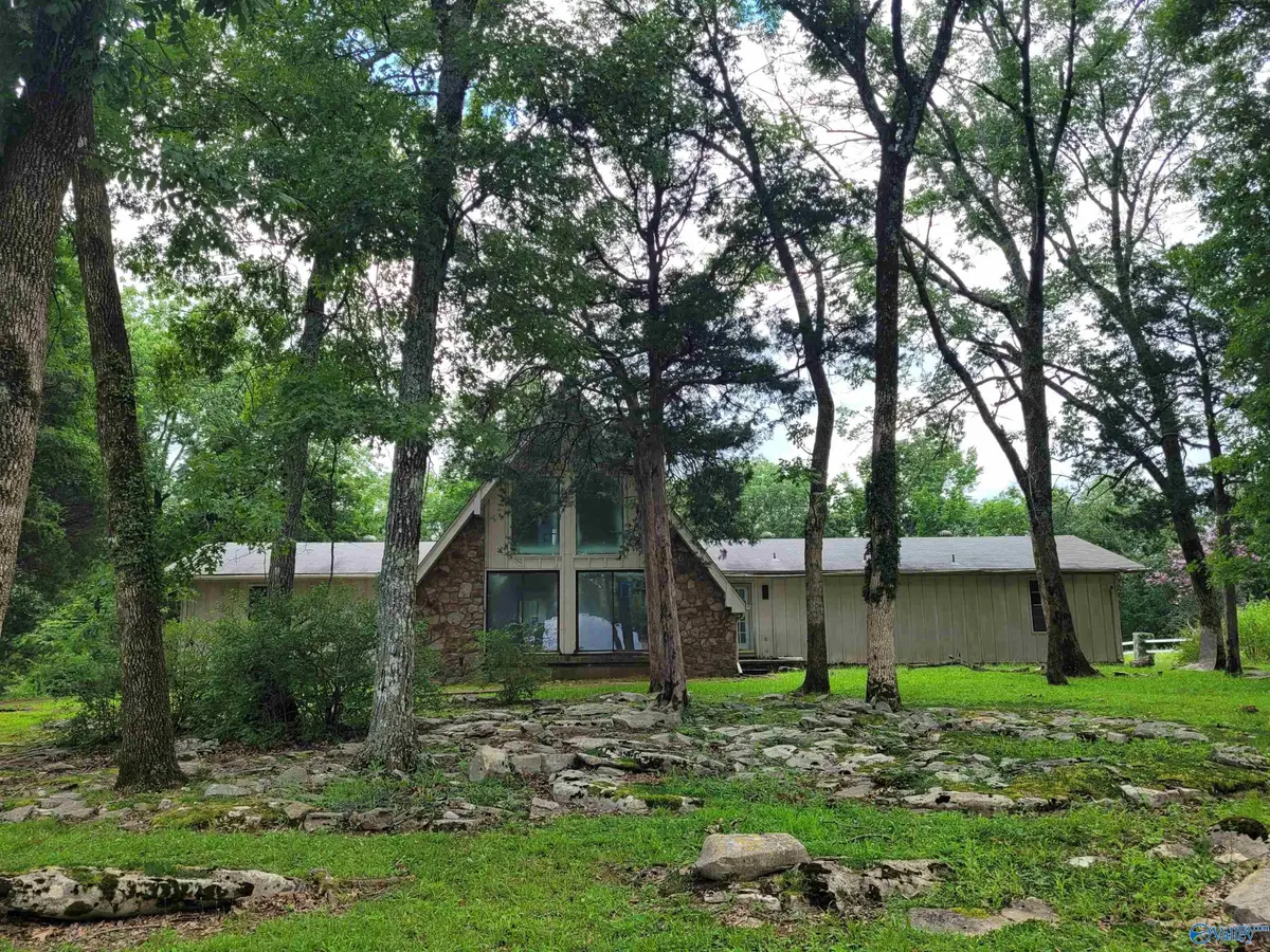 2209 Apache Drive, Huntsville, AL 35810 - #1