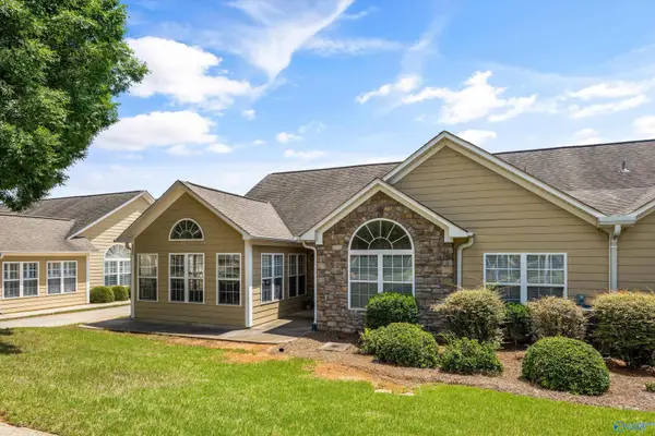 2052 Madison Villas Way #2052, Madison, AL 35758