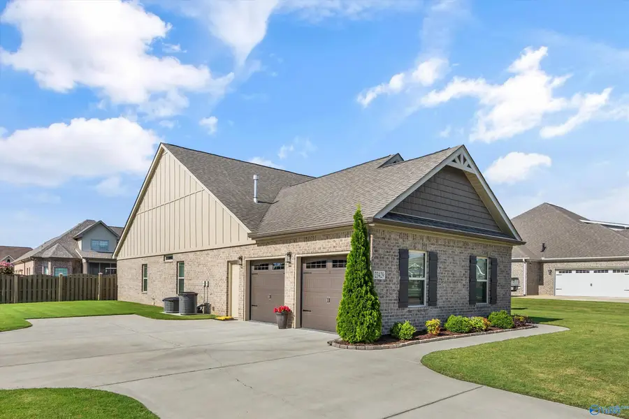23429 Lionheart Drive, Athens, AL 35613 - #3