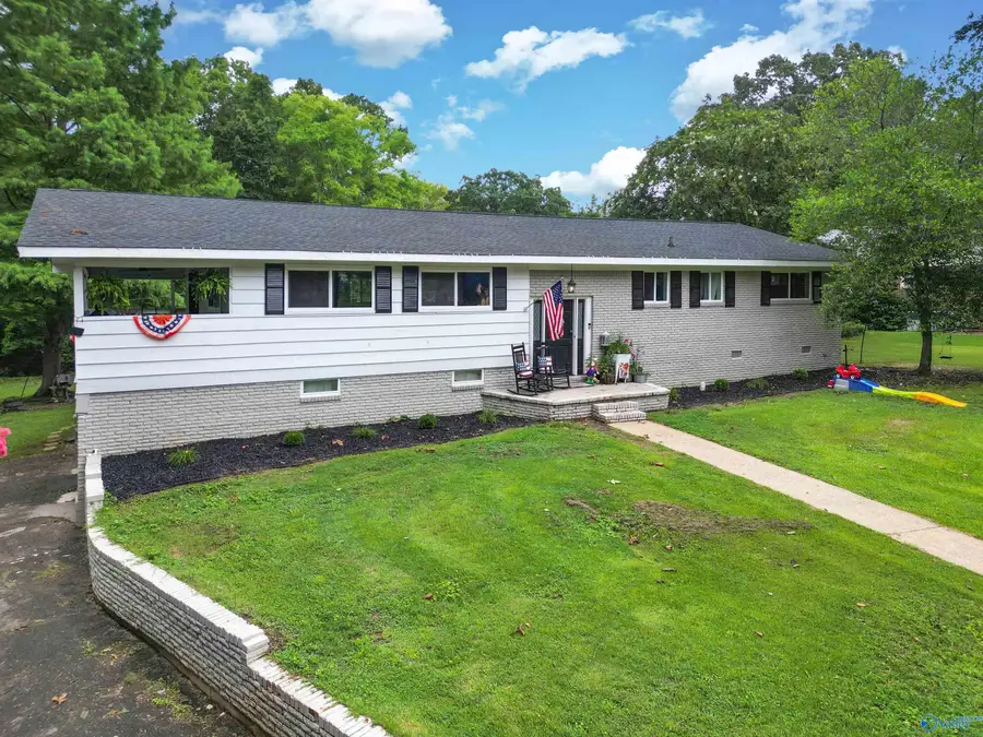 509 Shadylane Circle Sw, Hartselle, AL 35640 - #2